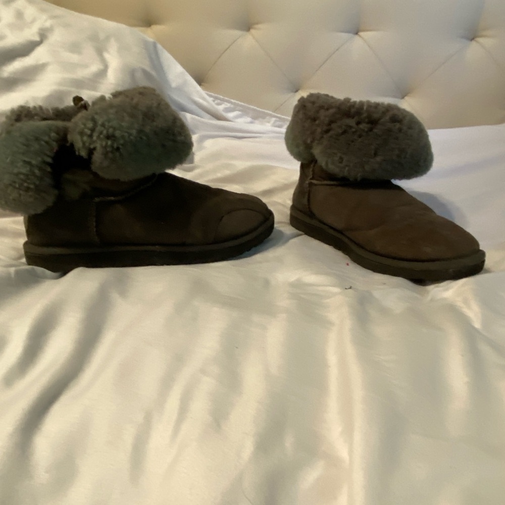 Ugg Cozy grey Woman’s Boots